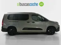 Usado Citroën Berlingo 100 kW (136 CV) 2025 Gris/plata Monovolumen
