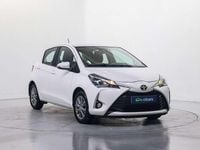Usado Toyota Yaris Active 111 CV (81 kW) 2019 Blanco Utilitario