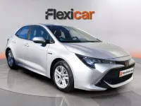 Usado Toyota Corolla Active 122 CV (89 kW) 2021 Gris Berlina