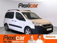Usado Peugeot Partner Tepee Active 100 CV (73 kW) 2017 Blanco Monovolumen