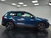 Usado VW Tiguan Life 245 CV (180 kW) 2022 Azul SUV