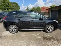 Usado Peugeot 3008 Access 120 CV (88 kW) 2015 Negro Familiar