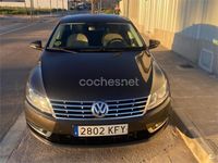 Usado VW CC Advance 140 CV (102 kW) 2013 Marrón Berlina