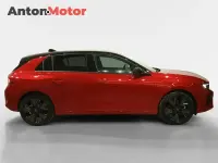 Usado Opel Astra 114 kW (156 CV) 2024 Rojo Utilitario