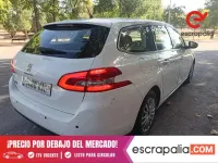 Usado Peugeot 308 SW Business-Line 100 CV (73 kW) 2018 Blanco Familiar
