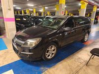 Usado Opel Astra Enjoy 120 CV (88 kW) 2006 Negro Familiar