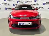 Usado Kia Rio 84 CV (61 kW) 2021 Rojo Berlina