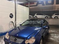 Usado Mercedes C200 163 CV (119 kW) 2001 Azul Berlina