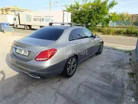 Usado Mercedes C220 170 CV (125 kW) 2016 Gris / plata Berlina