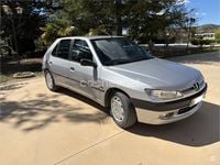Usado Peugeot 306 70 CV (51 kW) 1999 Gris / plata Berlina