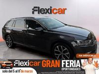 Usado VW Passat 150 CV (110 kW) 2021 Gris Familiar