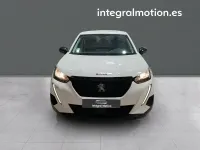 Usado Peugeot 2008 Active 110 CV (80 kW) 2022 Blanco SUV