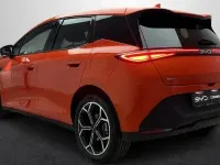 Nuevo BYD Dolphin Comfort 155 kW (212 CV) 2026 Naranja Utilitario