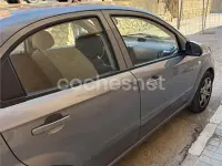 Usado Chevrolet Aveo LS 94 CV (69 kW) 2006 Gris / plata Berlina