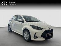 Usado Toyota Yaris Hybrid Active 116 CV (85 kW) 2022 Blanco Berlina