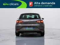 Usado Seat Leon Style 110 CV (80 kW) 2017 Blanco Utilitario