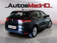 Usado Renault Mégane II Equilibre 115 CV (84 kW) 2022 Negro Berlina