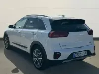 Usado Kia Niro 141 CV (103 kW) 2022 Blanco SUV