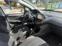 Usado Peugeot 208 82 CV (60 kW) 2013 Azul Utilitario