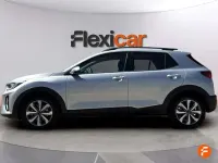 Usado Kia Stonic 101 CV (74 kW) 2025 Gris SUV