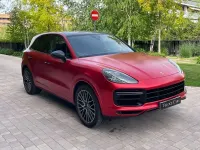 Usado Porsche Cayenne 549 CV (403 kW) 2019 Negro SUV