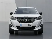 Usado Peugeot 2008 Allure 130 CV (95 kW) 2022 Blanco SUV