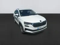 Usado Skoda Karoq Ambition 116 CV (85 kW) 2022 Blanco SUV