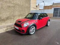 Usado Mini John Cooper Works 210 CV (154 kW) 2008 Rojo Utilitario