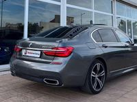 Käytetty BMW 750L Comfort Edition 400 HP (294 kW) 2017 Peessi Sedan