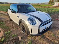 Usado Mini Cooper 136 CV (100 kW) 2023 Blanco Utilitario