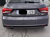 Usado Audi A1 Sportback Attraction 95 CV (69 kW) 2017 Gris / plata Utilitario