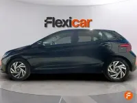 Usado Hyundai i20 84 CV (61 kW) 2024 Negro Utilitario