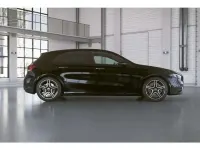 Usado Mercedes A250 218 CV (160 kW) 2022 Negro Berlina