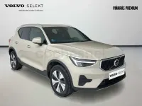 Usado Volvo XC40 Core 163 CV (119 kW) 2025 Gris / plata SUV