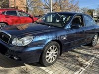 Usado Hyundai Sonata GLS 131 CV (96 kW) 2004 Azul Berlina