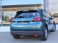 Usado Peugeot 2008 Style 82 CV (60 kW) 2019 Azul SUV