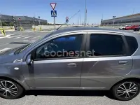 Usado Chevrolet Aveo LS 84 CV (61 kW) 2010 Gris / plata Berlina