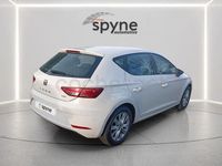 Usado Seat Leon Style 110 CV (80 kW) 2018 Blanco Berlina