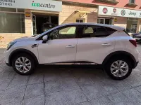 Usado Renault Captur Zen 140 CV (102 kW) 2022 Blanco SUV