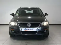 Usado VW Passat Edition 140 CV (102 kW) 2010 Marrón Familiar