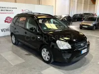 Usado Kia Carens 140 CV (102 kW) 2008 Negro Monovolumen