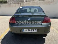 Usado Peugeot 407 204 CV (150 kW) 2007 Verde Familiar