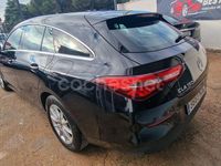 Usado Mercedes CLA220 190 CV (139 kW) 2022 Negro Berlina