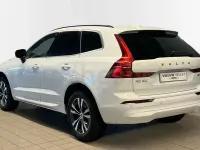 Usado Volvo XC60 Momentum 197 CV (144 kW) 2021 Blanco SUV
