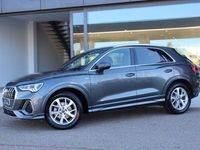 Usado Audi Q3 S-Line 150 CV (110 kW) 2023 Gris / plata SUV