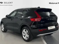 Usado Volvo XC40 Core 163 HP (119 kW) 2024 Preto SUV