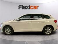 Usado Skoda Scala Ambition 110 CV (80 kW) 2021 Blanco Utilitario
