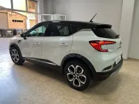 Usado Renault Captur 140 CV (102 kW) 2022 Blanco SUV