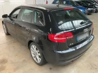 Usado Audi A3 Ambition 140 CV (102 kW) 2011 Negro Utilitario