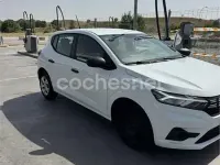 Usado Dacia Sandero Acces 67 CV (49 kW) 2023 Blanco Berlina
